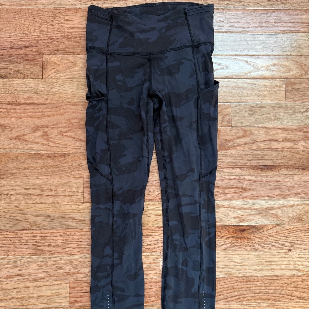 Lululemons Fast and Free Tight 25" *Nulux GUC CHRISTMAS SALE